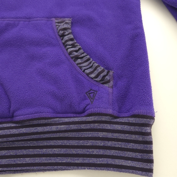 Ivivva by Lululemon Purple Fleece Pullover size  10 - Picture 7 of 13